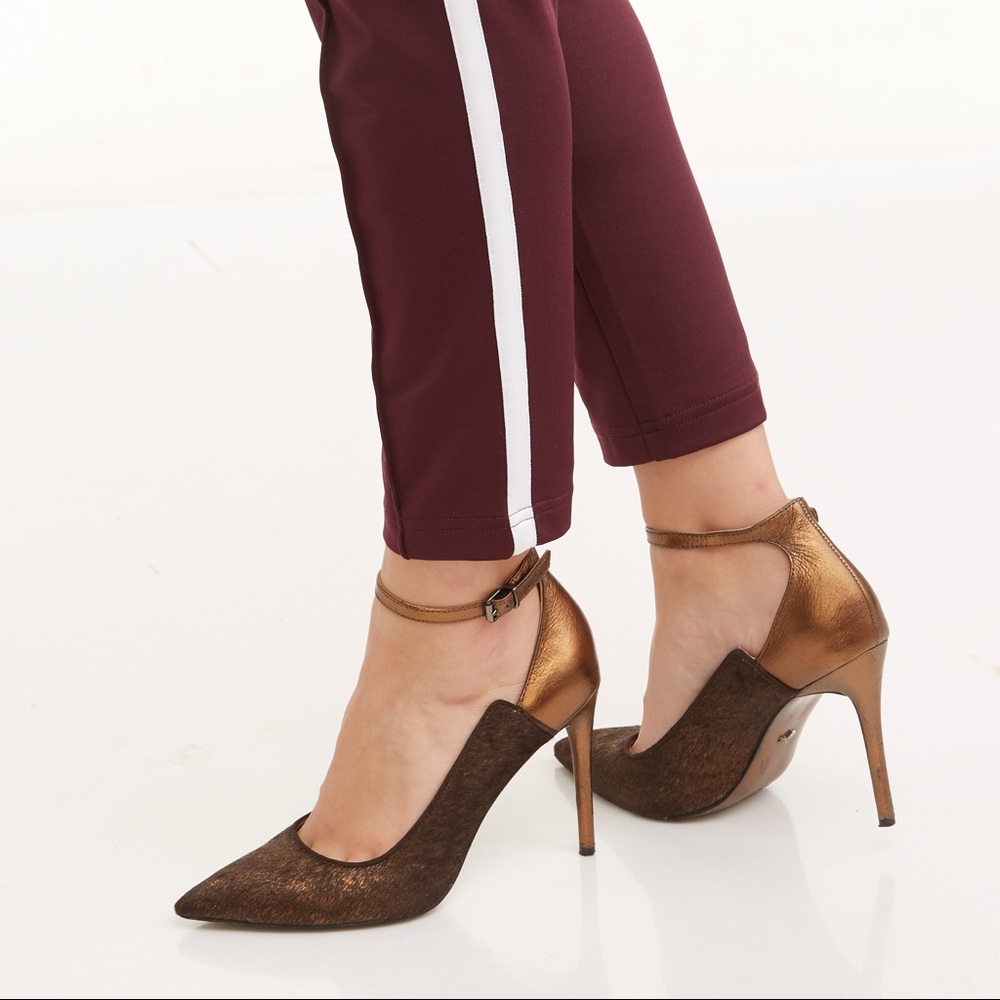 Kenneth Cole heals